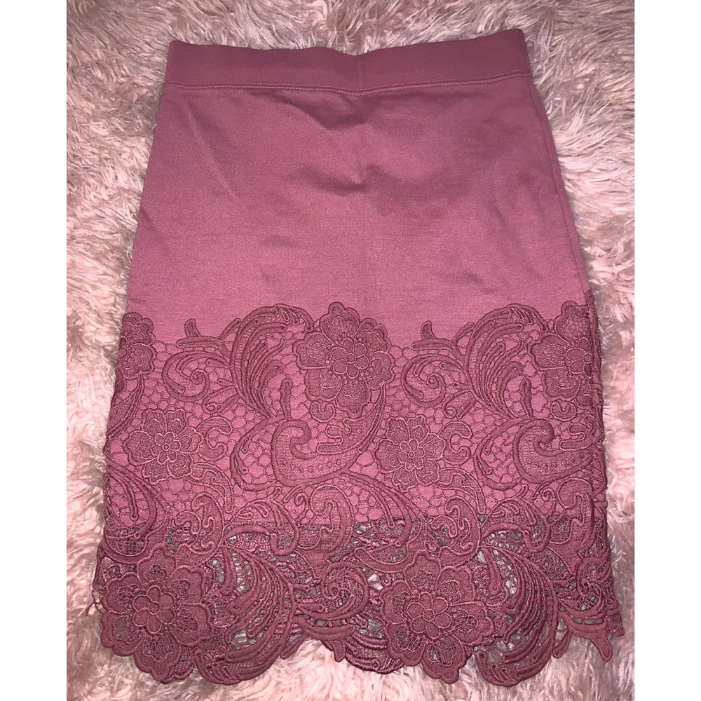 Nude Plum Purple Pencil Lace Skirt